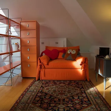 Masnadieri 18 Guest house 3*