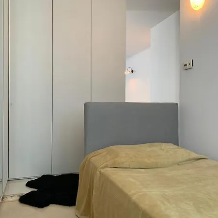 Masnadieri 18 Гостевой дом 3*