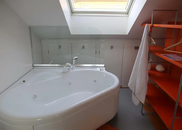 Masnadieri 18 3* Парма